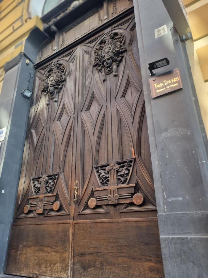 Twin Towers Naples Luxury Bed & Breakfast Eksteriør bilde