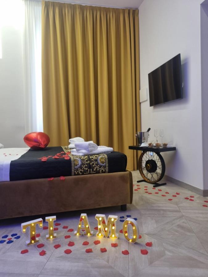 Twin Towers Naples Luxury Bed & Breakfast Eksteriør bilde